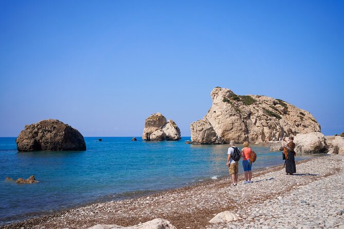 100% Cyprus - Tour to Troodos mountains and villages (From Paphos) - Lofou: Halloumi, Coffee, and Narrow Stone Lanes