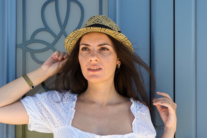 2 Hours Private Photoshoot in Cyprus - What Haris adds beyond camera equipment