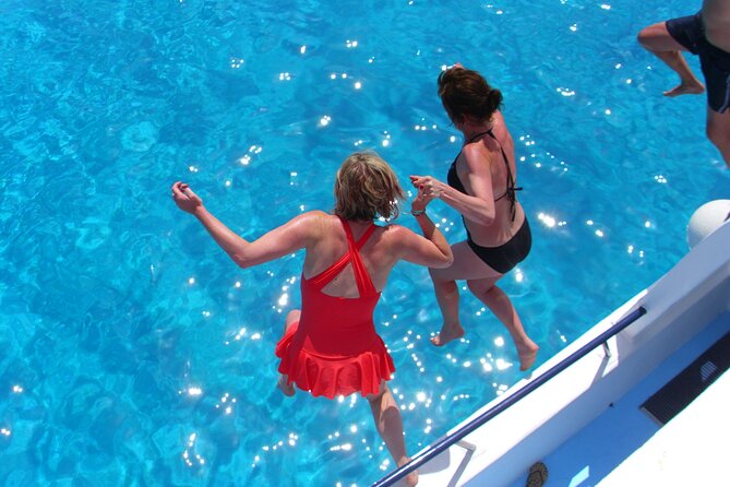 APHRODITE II -LAZY DAY CRUISE-BLUE LAGOON,TURTLE COVE, with LUNCH - What the $54.42 price really includes