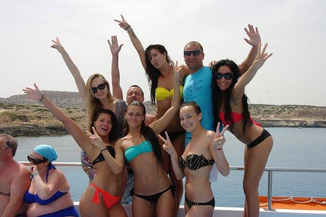 Cpt Marko - Blue Lagoon & Turtle Cruise with Optional Lunch - Coastal sights between the swimming stops