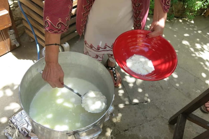 Cyprus: Mountain Towns and Cheesemaking Day Trip with Brunch - Key points to know