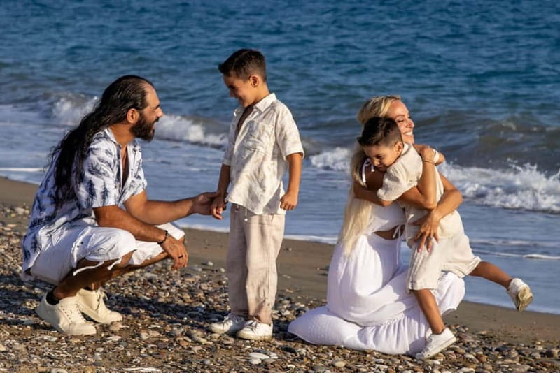 Cyprus: Private Photo Session with Professional Photographer - Crina’s approach to posing and patience