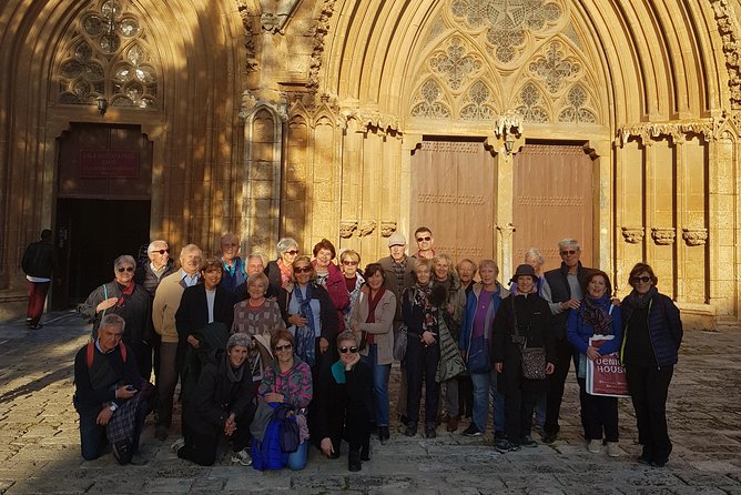 FAMAGUSTA & NICOSIA Private Tour from Kyrenia - Varosha and the difficult modern story