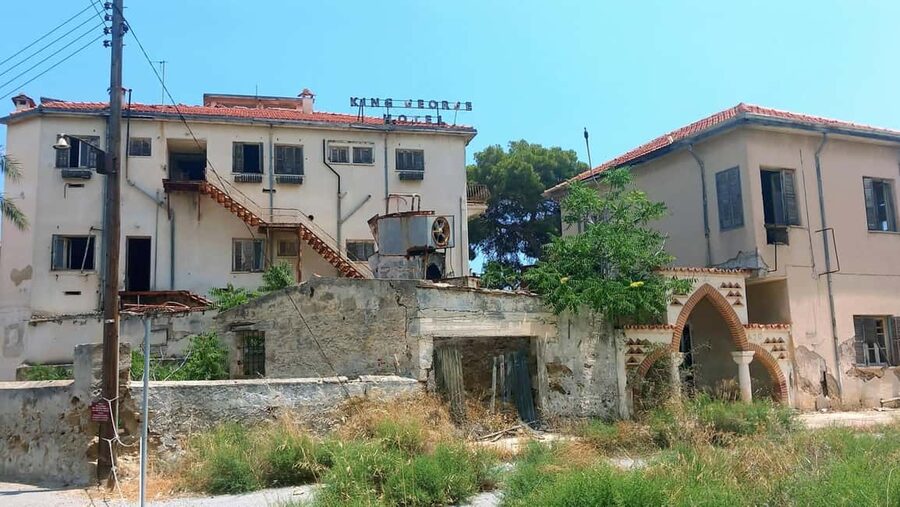 From Ayia Napa & Protaras: Famagusta and Salamis Guided Tour - Famagusta’s churches, walls, and changing identity