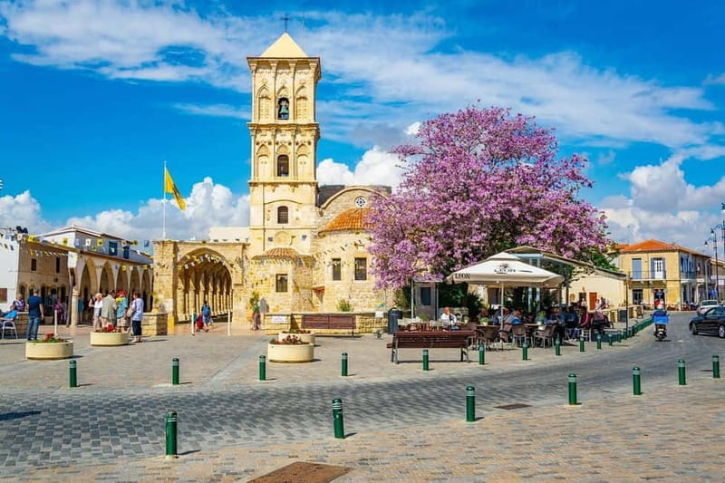 From Paphos: Larnaca Highlights Tour with Lefkara & Nicosia - Nicosia and the Green Line