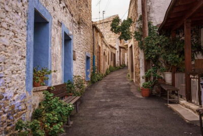 Larnaca Highlights Tour with Lefkara & Nicosia