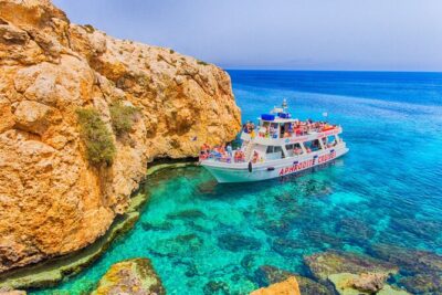 Turtle Cove & Blue Lagoon Cruise