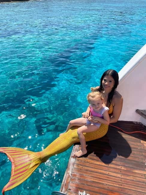 Golden Coast: 2.5-Hour Mermaid Adventure Cruise for Families - Key points at a glance