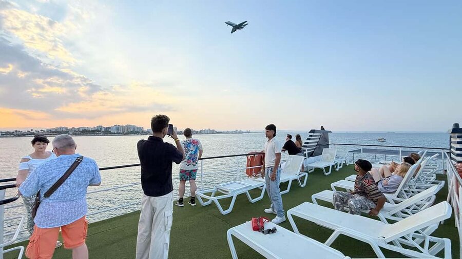 Larnaca: Disco Sunset cruise - Key points to know before you book