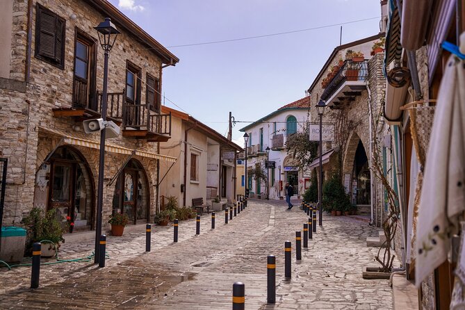 Larnaca Highlights with visit to Lefkara and Nicosia from Paphos - Nicosia: Ledra Street and the divided capital