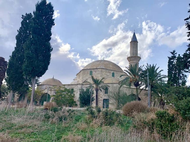 Larnaca: private guide to explore the Top-Sightseeings - Hala Sultan Tekke and Larnaca’s Muslim period