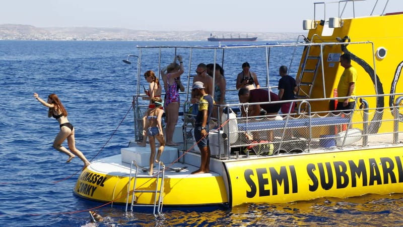 Larnaca: Yellow Submarine Swim Cruise with Unlimited Drinks - Seeing the Zenobia from Larnaca Marina