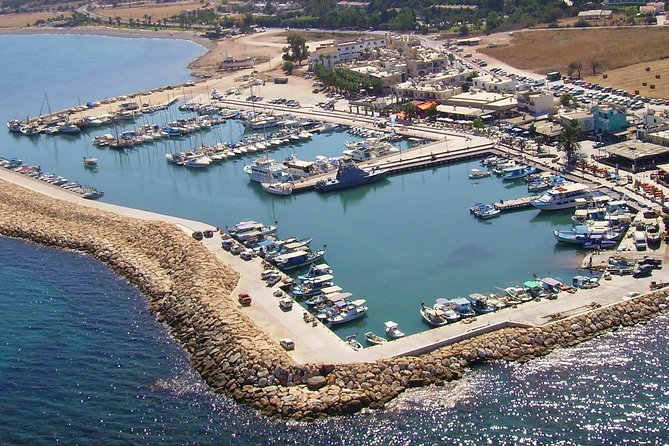 Luxury Marinello 26 speedboat with driver to Blue Lagoon & more.. - Arnaoutis Beach and the western turning point