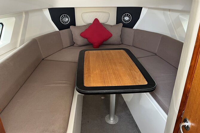 Luxury Private Charter on a Karnic SL800 to Blue Lagoon & more... - Reaching the Blue Lagoon