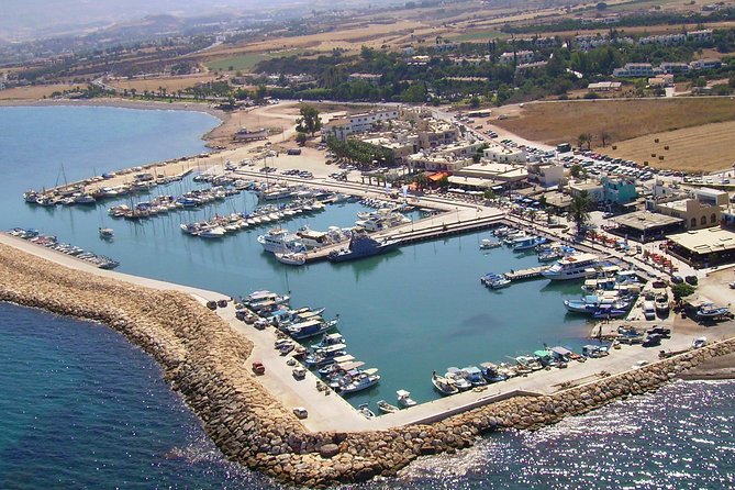 Luxury Private Motor Yacht Jeanneau NC33 to Blue Lagoon & more... - What makes the Blue Lagoon stop special