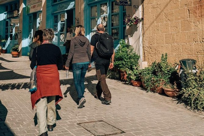 Nicosia: Green Line and Buffer Zone Guided Walk - Price, group size, and overall value