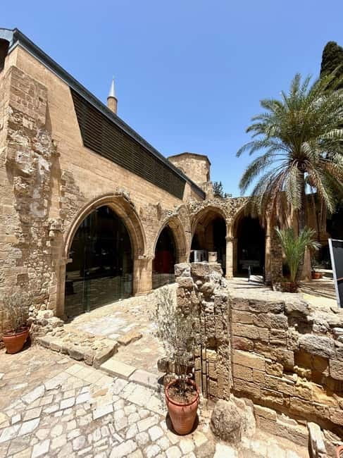 Nicosia, private tour, Old Town greek and turkish side - Transport, timing, and the real value of $199