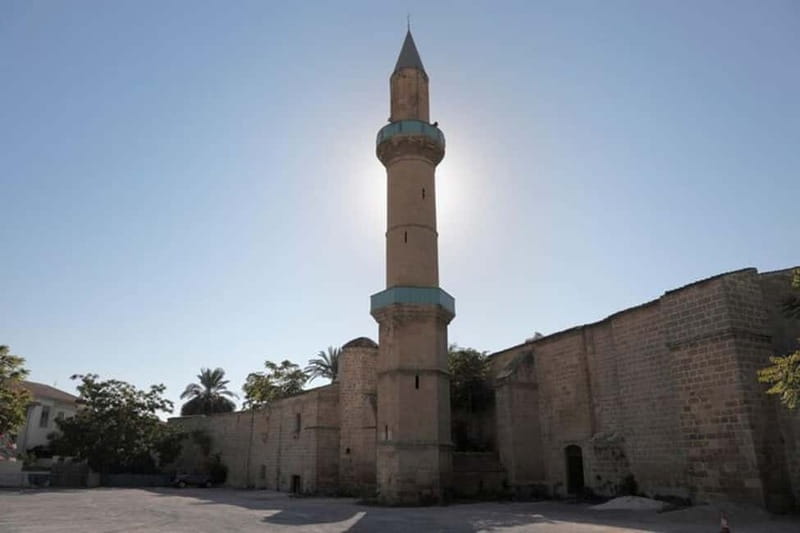 Nikosia : Best of North Nicosia Walking Tour - Starting at Barricade Lounge & Bar