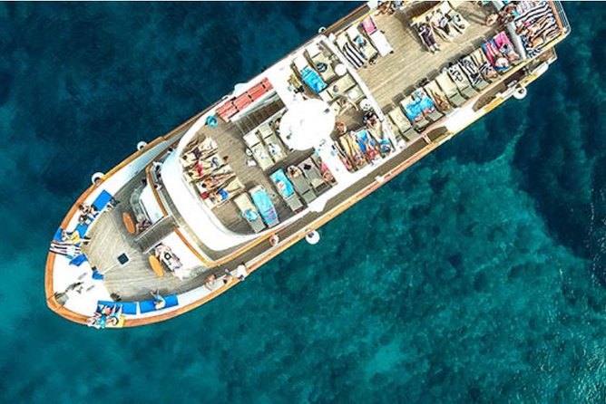 Ocean Flyer VIP Cruise from Paphos Adults Only - Who should book the Ocean Flyer?