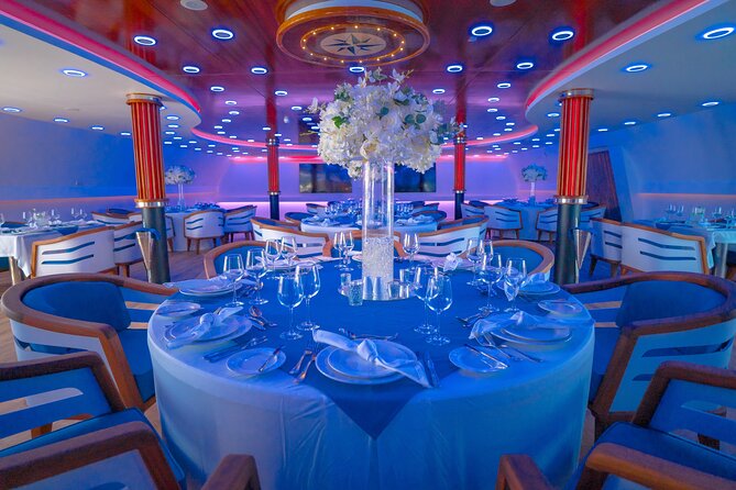 Ocean Vision: Show & Dance Night with buffet, open bar & transfer - Fireworks over the harbor
