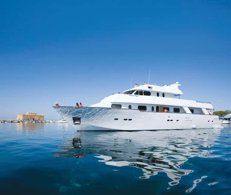 Paphos: Adults Only Cruise with Drinks, Food, Bus, Swim Stop - A quieter yacht day from Paphos