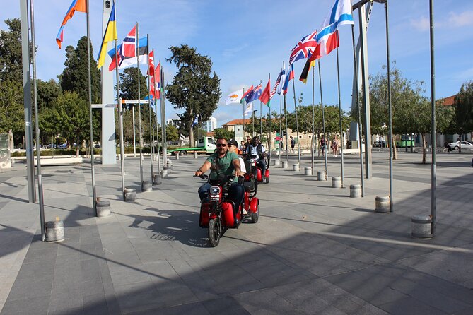 Paphos Electric Scooter Rental - Getting comfortable before you ride away
