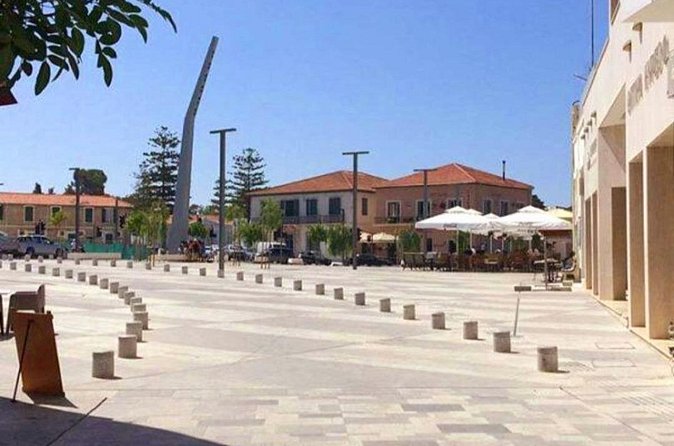 Paphos Half Day Tour Bus Pick Up from Hotels - The guide can shape the experience