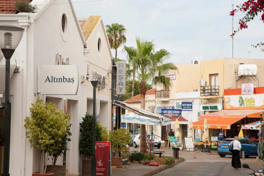Paphos: Larnaca & Divided Nicosia Sightseeing Tour - Saint Lazarus Church and the story of healing