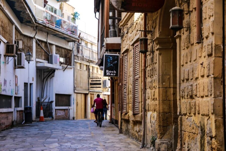 Paphos: Larnaca & Divided Nicosia Sightseeing Tour - Crossing the Green Line in divided Nicosia