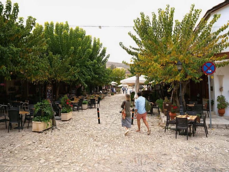 Paphos: Scenic Troodos Mountains Tour with Wine Tasting - Tzelefos Bridge and the first photo stop