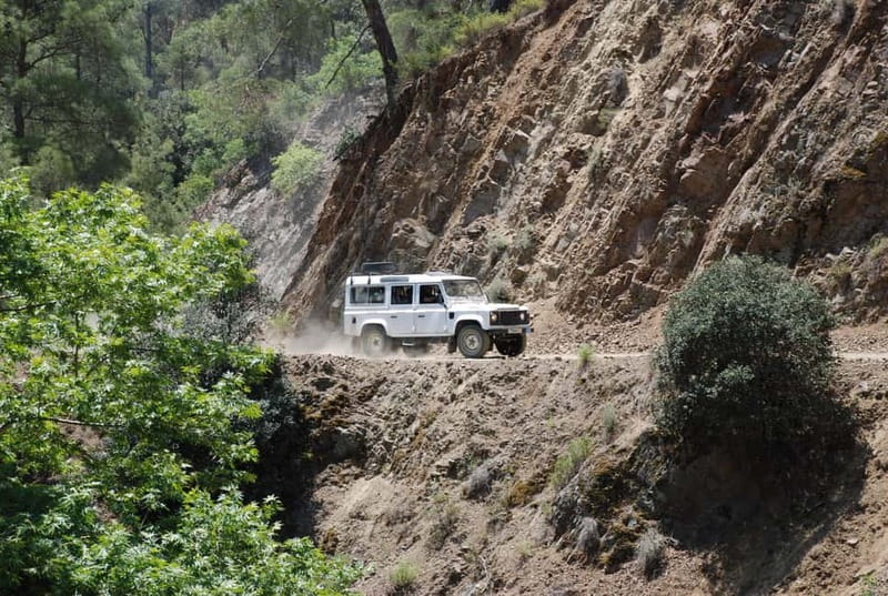 Paphos: Troodos-Kykkos Land Rover Treasure Jeep Safari - Omodos gives you time to slow down