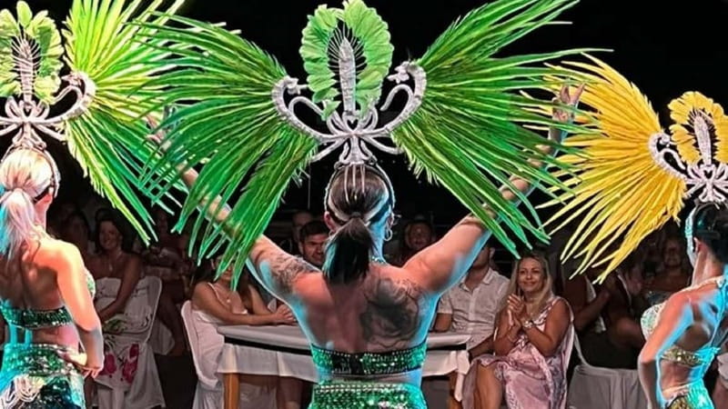 Paphos: Wave Dancer Fireworks, Buffet Dinner & Show Cruise - Service, drinks, and the real cost of the night