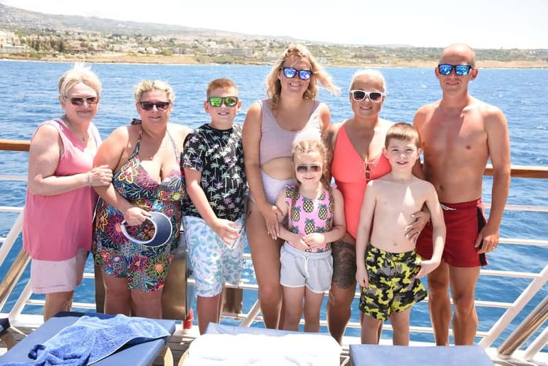 Paphos: Wave Dancer Half-Day Cruise with BBQ and Open Bar - Local cocktails and two onboard bars