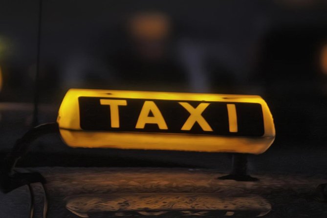 Private Airport Transfer from Hotel to Paphos Airport in a 4-seater taxi - A straightforward ride from your door to the terminal
