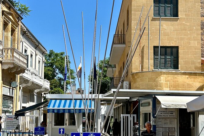 Private guided Tour of Nikosia Oldtown with Border Crossing - Paphos Gate and the Venetian walls
