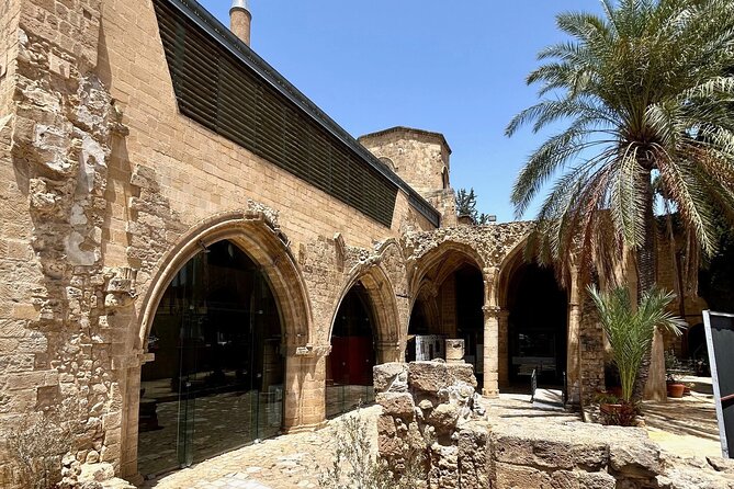 Private guided Tour of Nikosia Oldtown with Border Crossing - Panagia Chrysaliniotissa and the southern Old Town choice