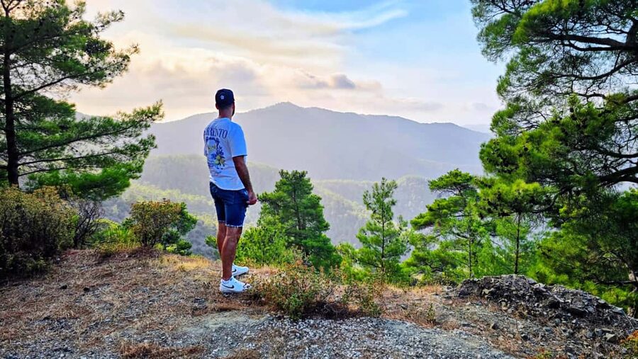 PRIVATE TOUR | Troodos Mountain: Waterfall, Villages & Lunch - Who should book this experience