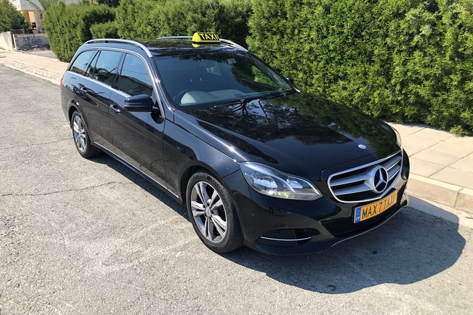 Private Transfer from Larnaca Airport to Limassol up to 7(pax) in 7 seater Taxi - The seven-passenger setup and who gets the best value