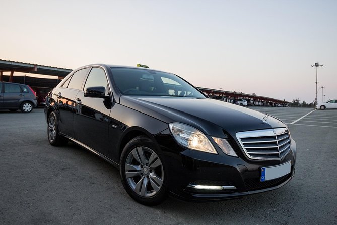 Private Transfer: Larnaca Airport to Protaras with return 1-14 pax - Why the private vehicle matters for groups