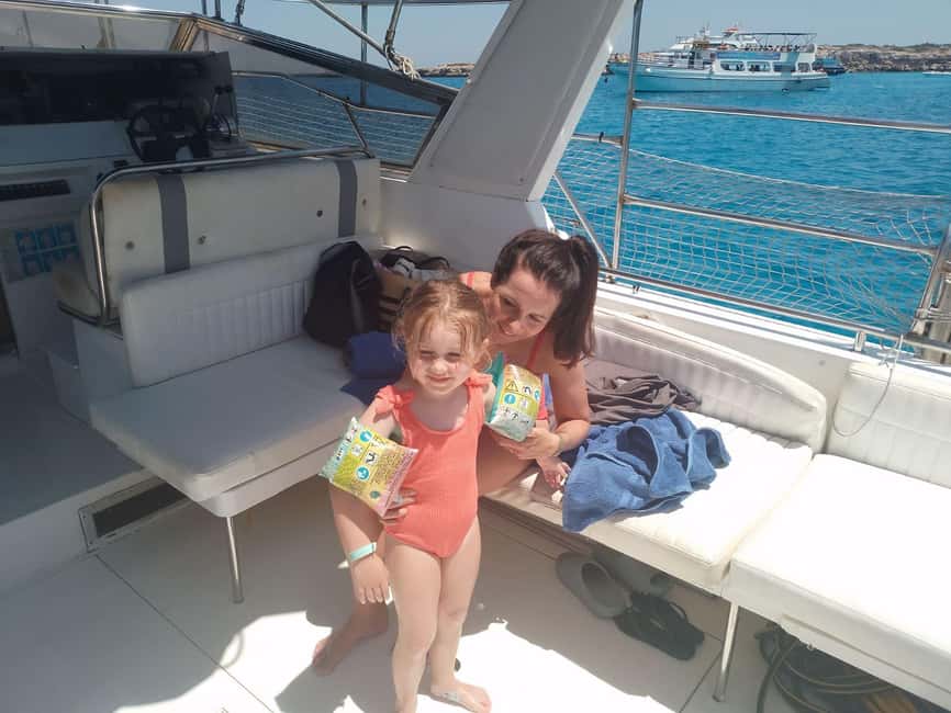 Protaras: Private Boat Tour with Fishing - How the private price works for your group