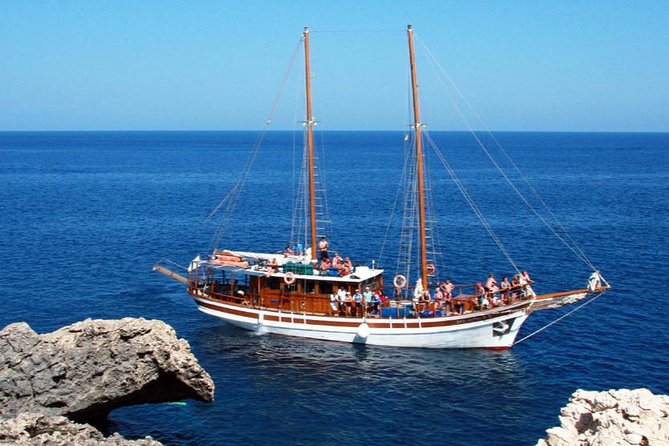 San Antonio Crystal Sea Cruise from Protaras - What the boat experience is like