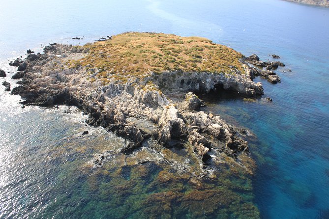 Self-drive Amathunta Private Speedboat to Blue Lagoon, Caves etc - Fontana Amorosa and its unusual underwater remains