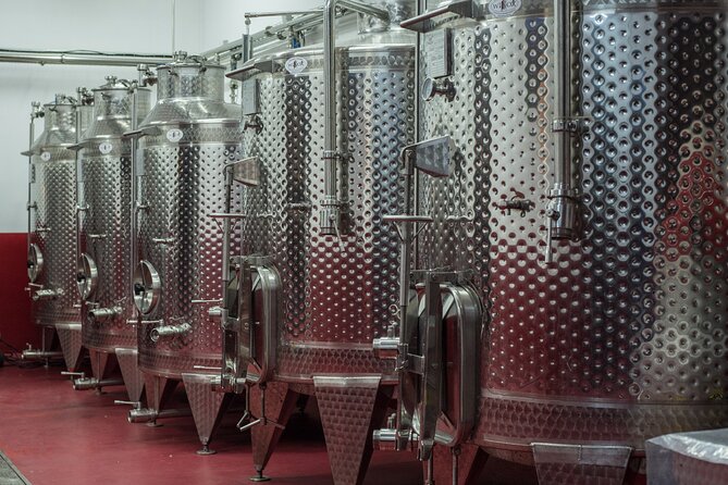 Shared Monolithos Boutique Winery Tour - Buying a bottle at the winery door