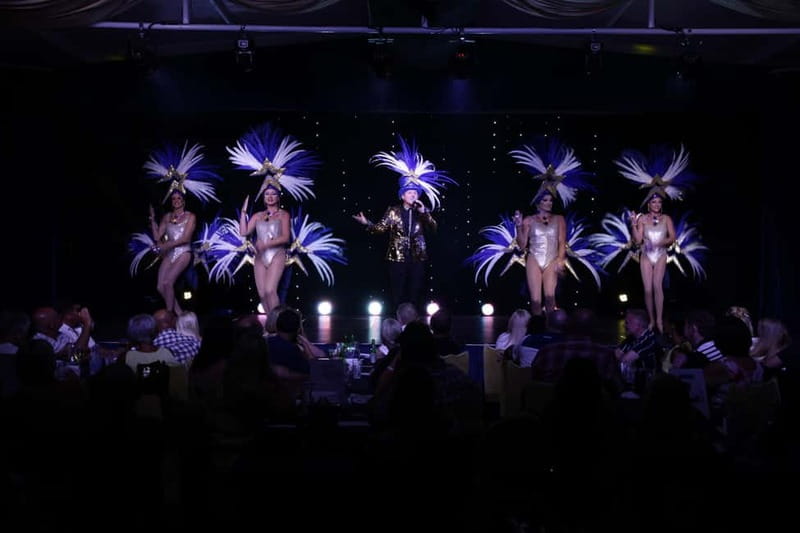 Stardust Variety Show - Arrival, photographs, and settling in
