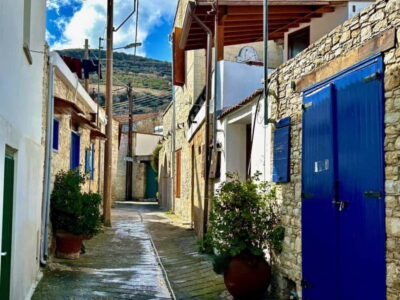 Troodos Mountains : private tour including a wine tasting