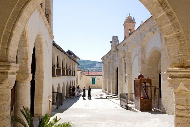 Troodos Peaks & Mountain Flavors Day Tour from Paphos - Transport, group size, and the winding road