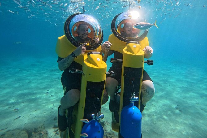 Undersea Scooters - The briefing that makes the helmet less strange