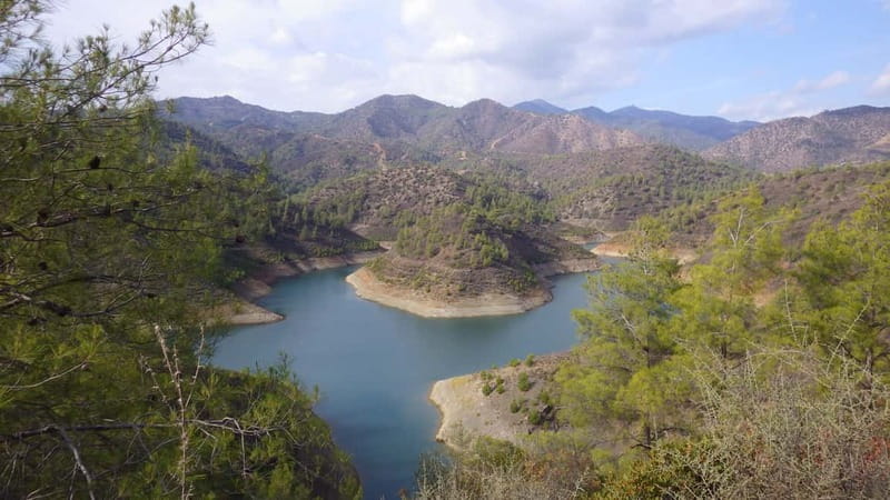 Walk around Pano Lefkara village and Lefkara lake - Starting in Pano Lefkara, Cyprus’s lace village